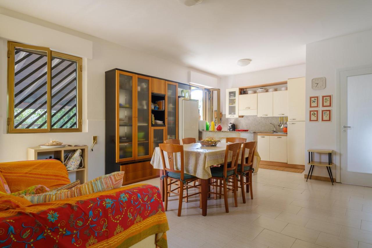 Villa Rita A 200M Dal Mare I Bacini Exteriér fotografie
